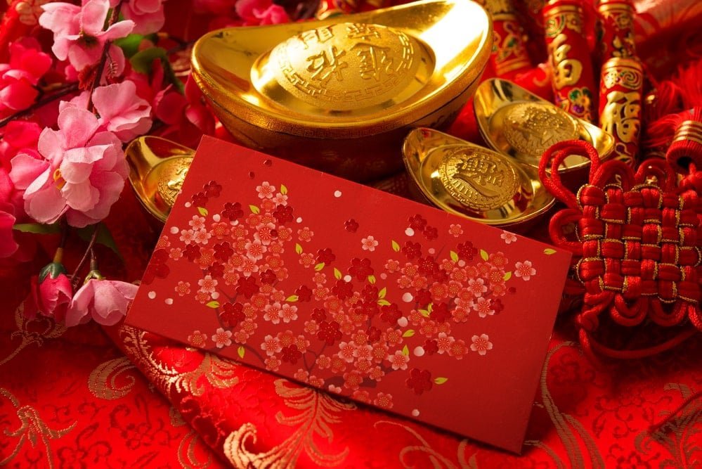 Mlaure, a place for family and friends | The red envelope